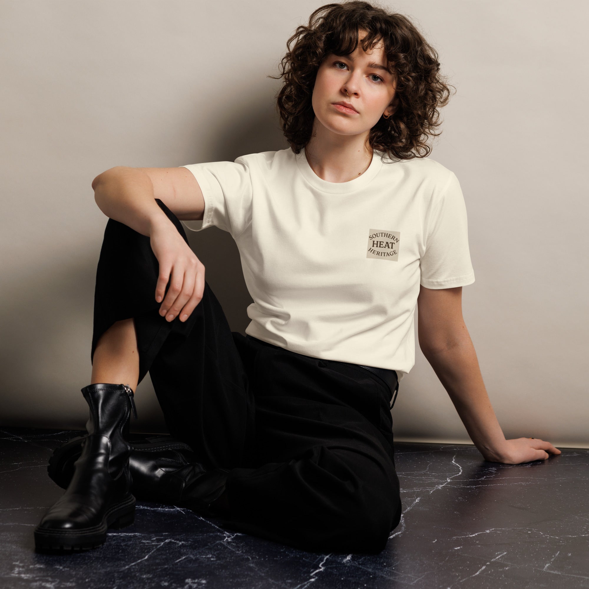 SHA / ESSENTIALS — HERITAGE TEE