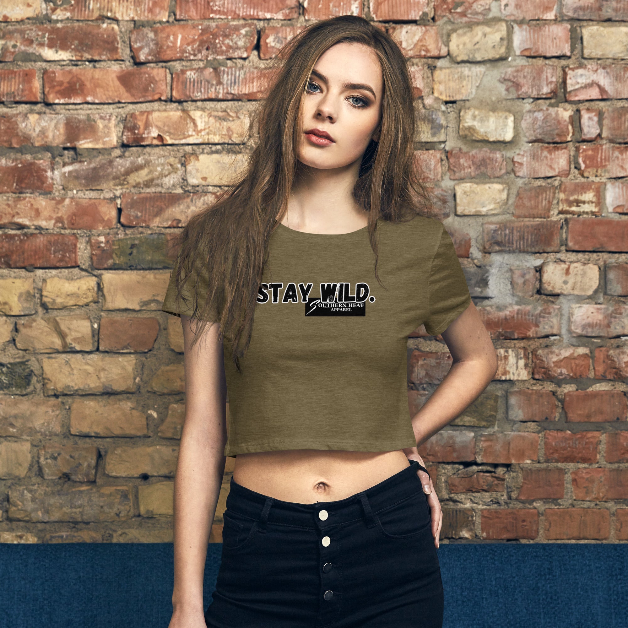 Stay wild-Women’s Crop Tee